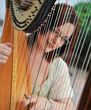 Devon Carpenter, harpist