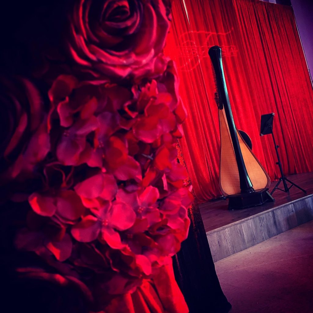Alma MI Harpist