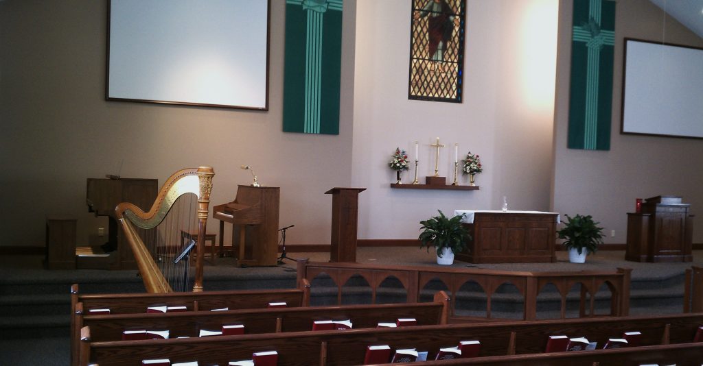 Harpist in Northern Indiana