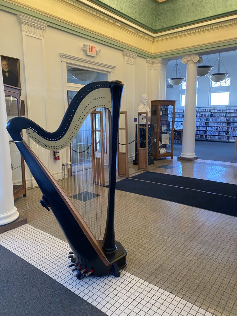 Harpist in Jacksonville IL