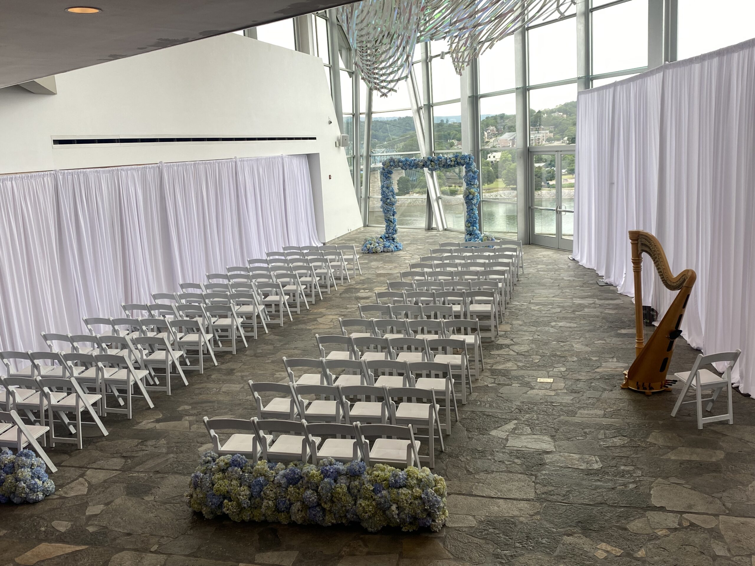 Chattanooga TN Harpist