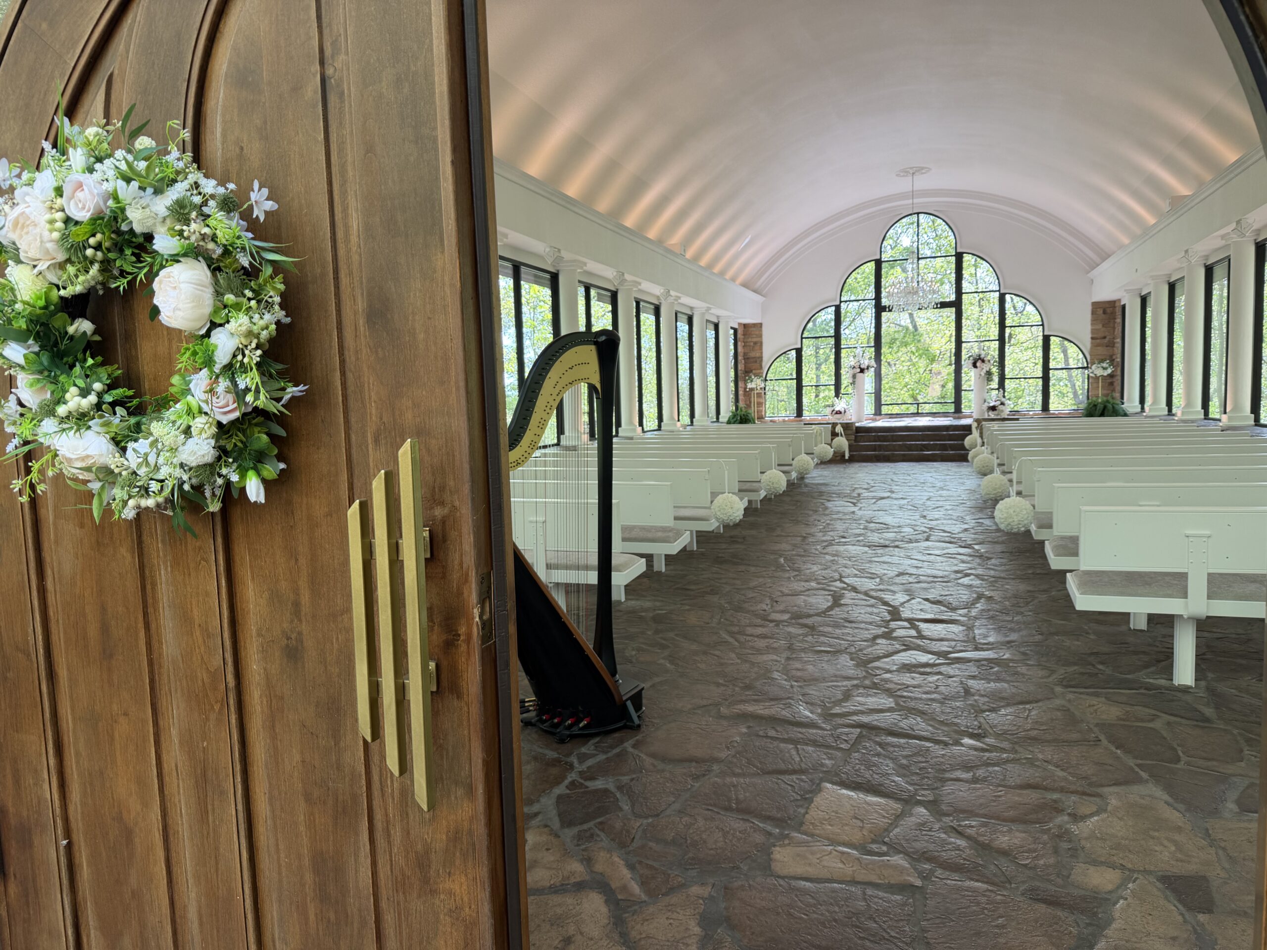 Hire a Harpist in Branson