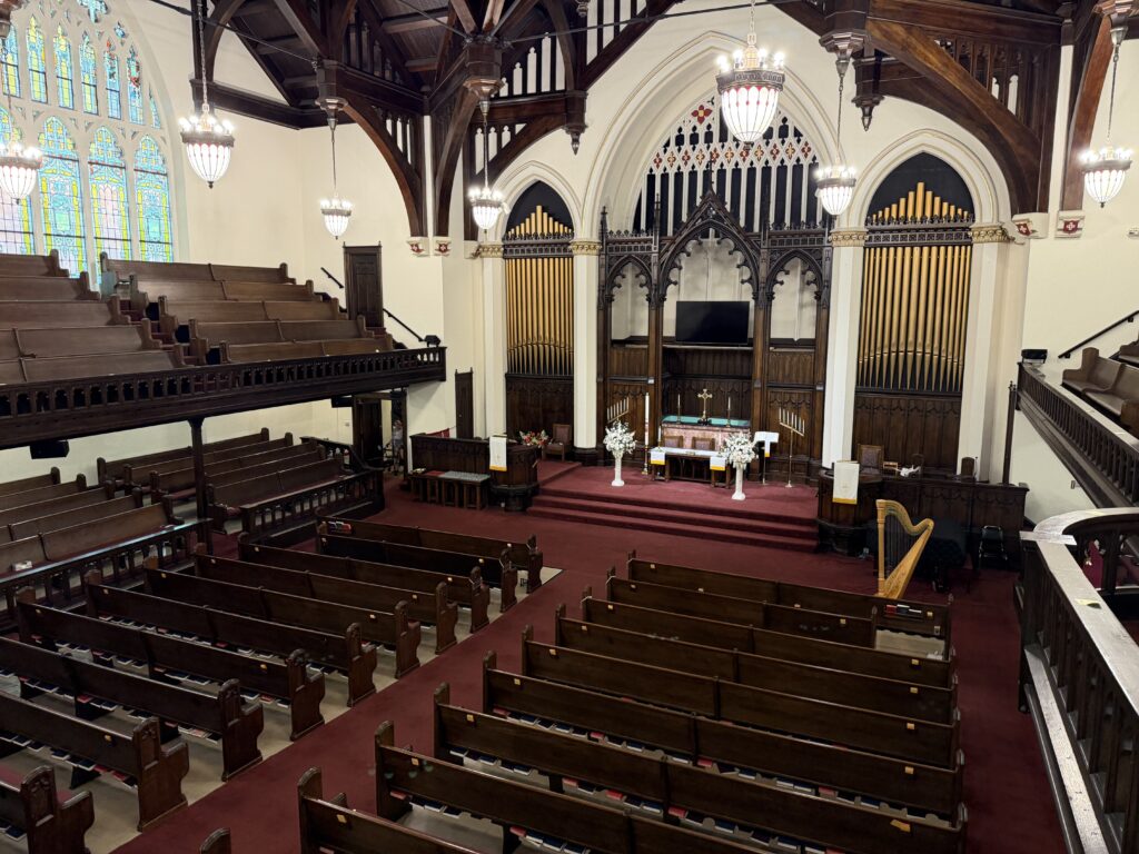 Live harp music for a wedding at First Christian Church in downtown Springfield, Illinois